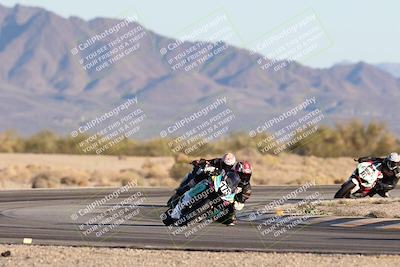 media/Dec-07-2025-CVMA (Sun) [[3e7d2de5dc]]/Race 16-Formula Middleweight/